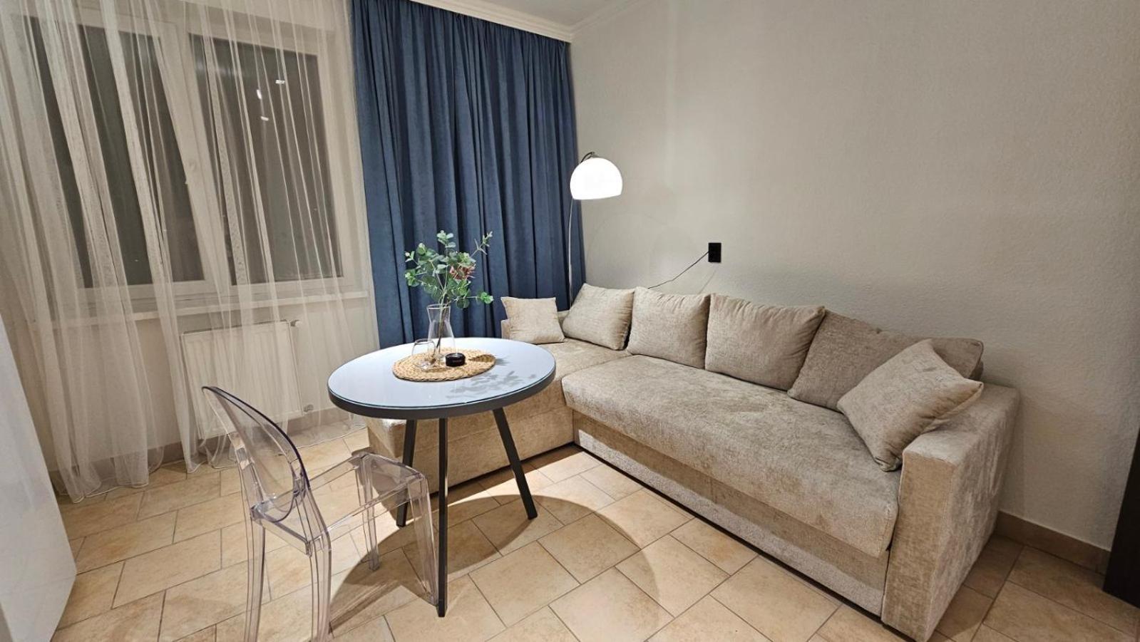 Black Room Apartment 무카체베 외부 사진