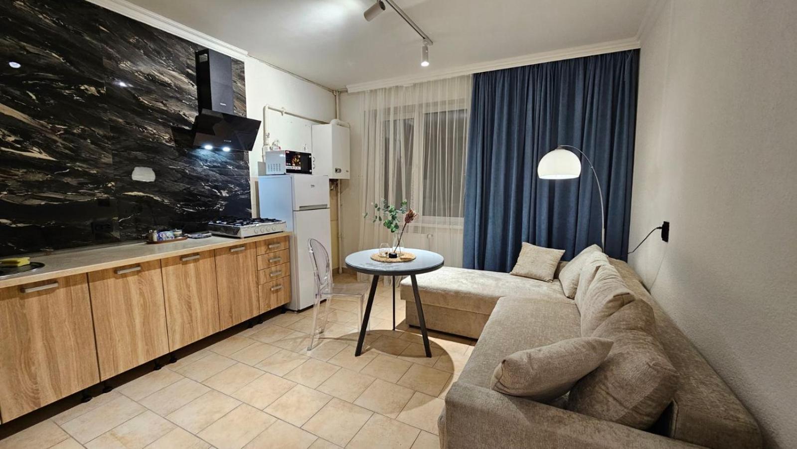 Black Room Apartment 무카체베 외부 사진